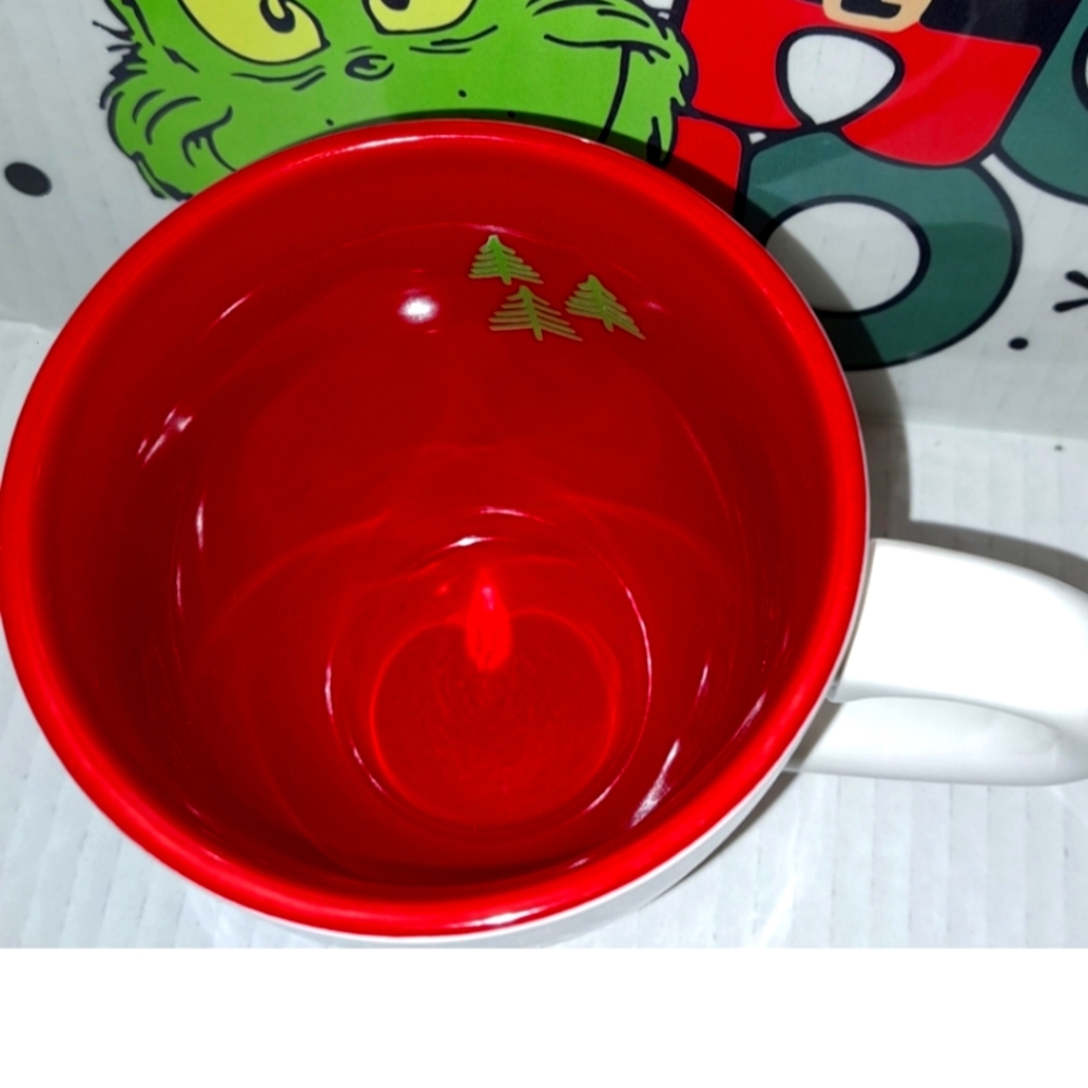 Holiday coffee or tea mug